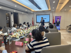 明白的量化目标取结果许诺该当成为选择培训机 